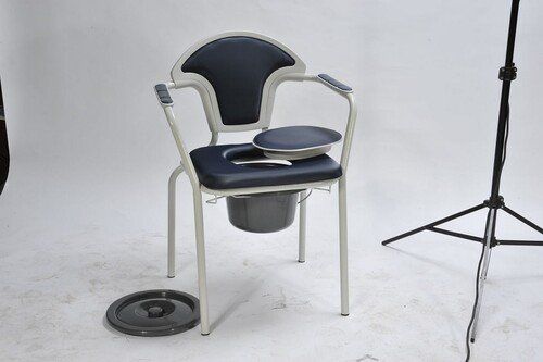 Silla WC habitación