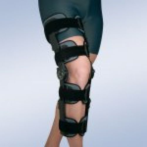 Ortesis de rodilla regulable en grados y con bloqueo ref