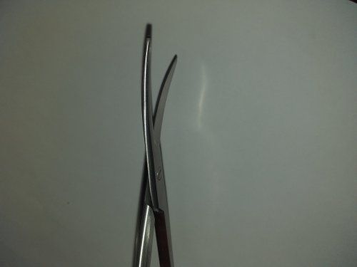 Tijeras mayo curva 14 cm.